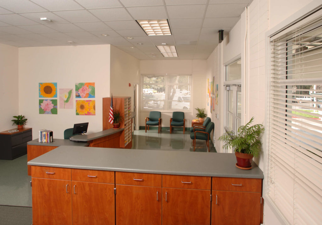 Las Lomitas Elementary School District Blach Construction